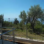 Elia Apartment
